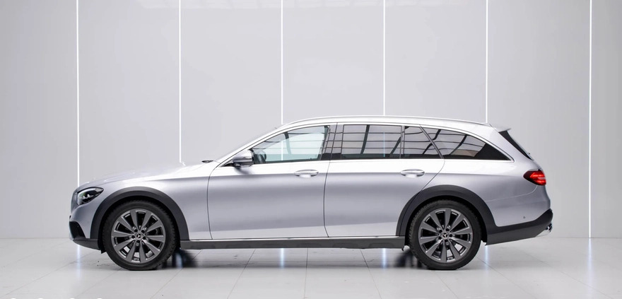 Mercedes-Benz Klasa E cena 269900 przebieg: 40650, rok produkcji 2022 z Łódź małe 781